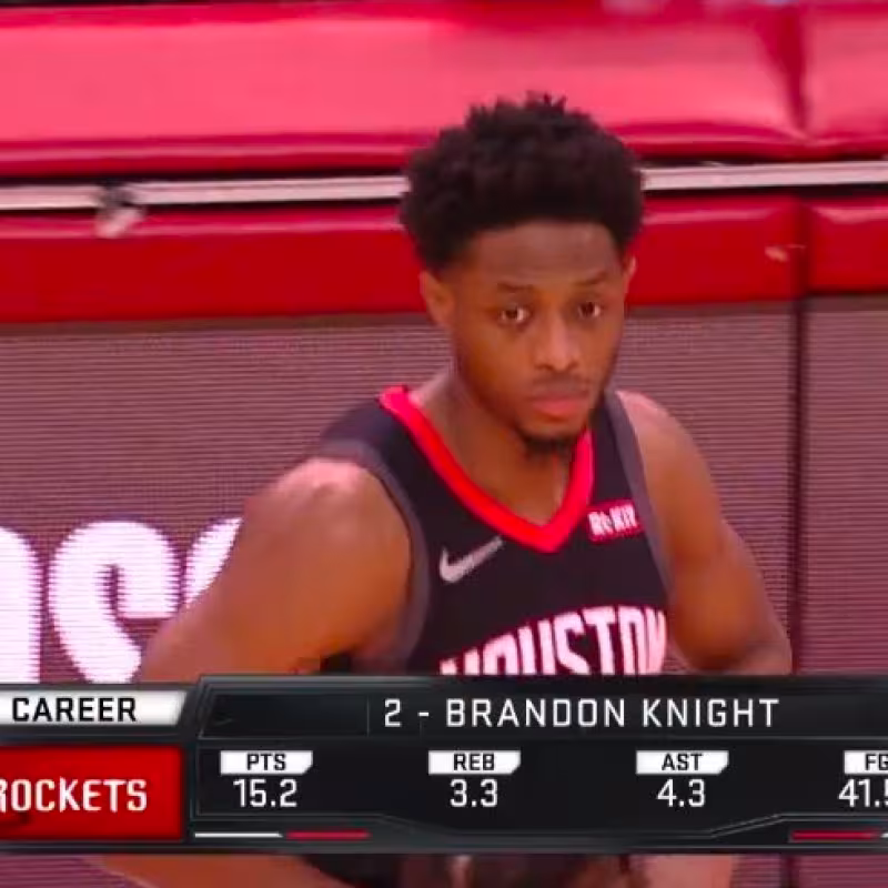 Brandon Knight vuelve a jugar tras más de un año y medio lesionado