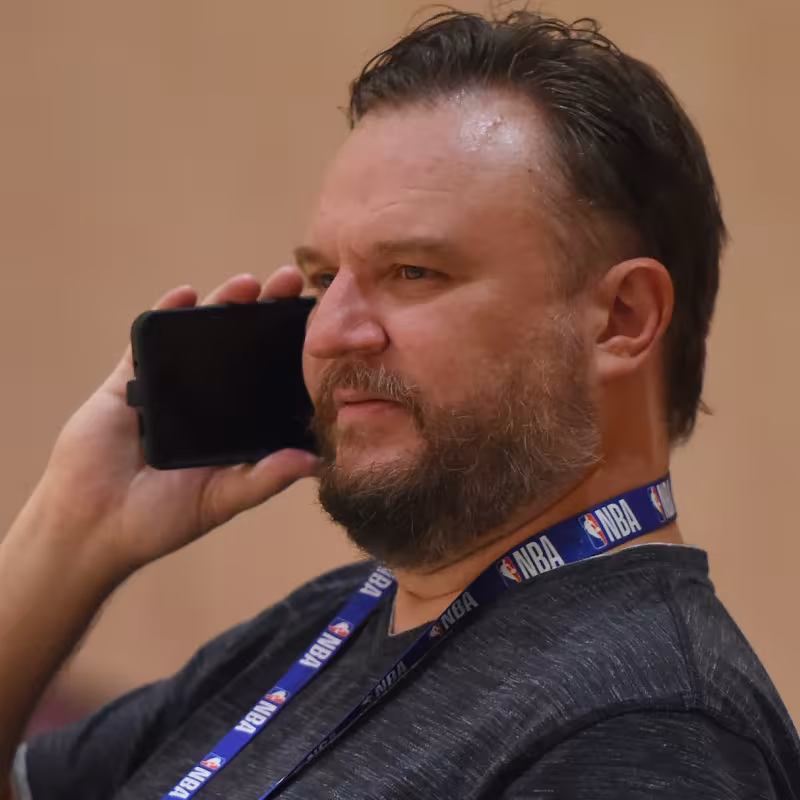 Daryl Morey, manager general de Houston Rockets, recibe luz verde para sobrepasar el impuesto de lujo