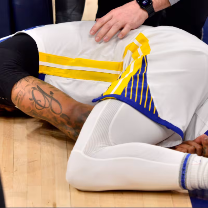 ¡La cerdada del año!: Dillon Brooks le fractura el codo a Gary Payton