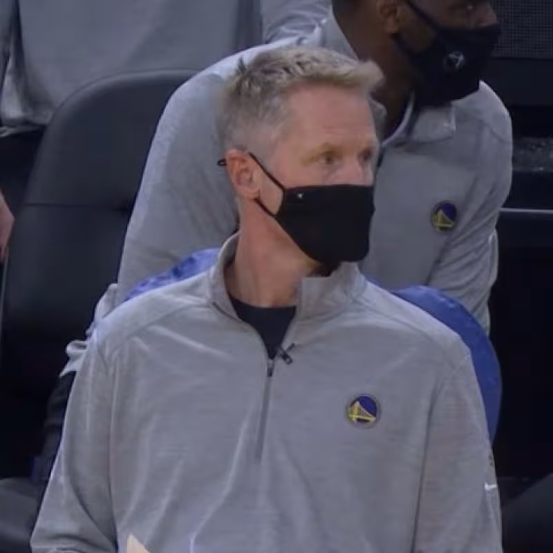Steve Kerr, entrenador jefe de Golden State Warriors.