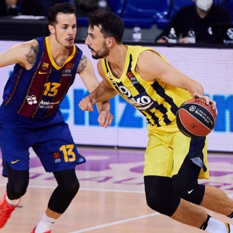 El FC Barcelona ficha a Westermann y Fenerbahce dice "no" a Heurtel