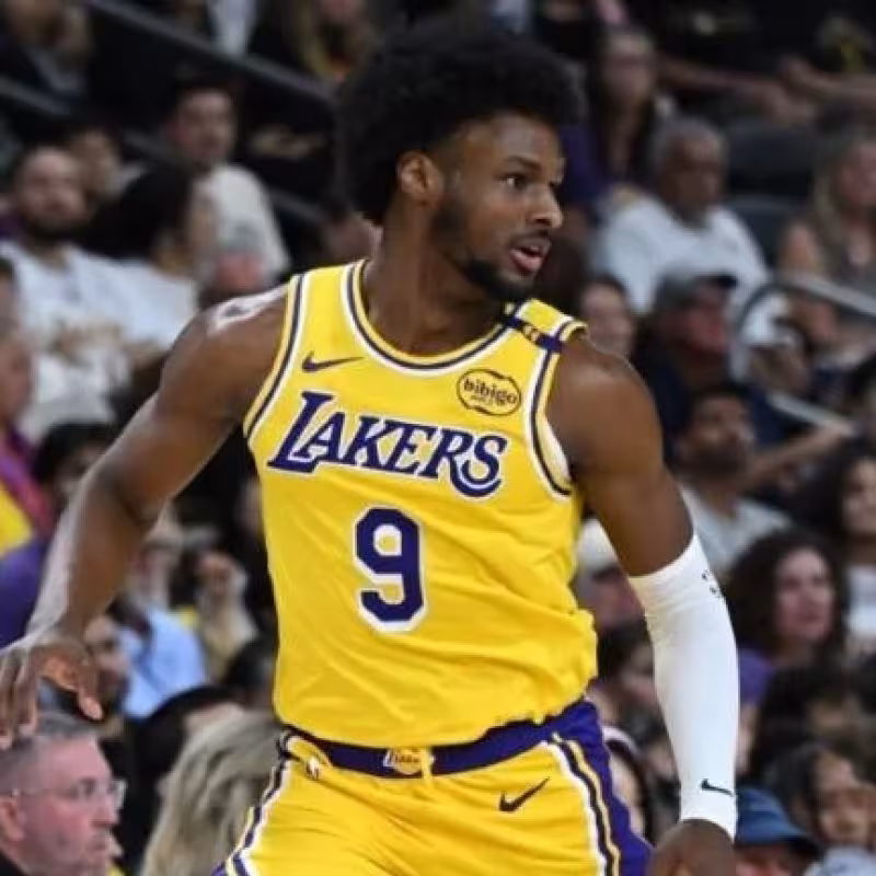 Bronny James, jugador de Los Angeles Lakers.