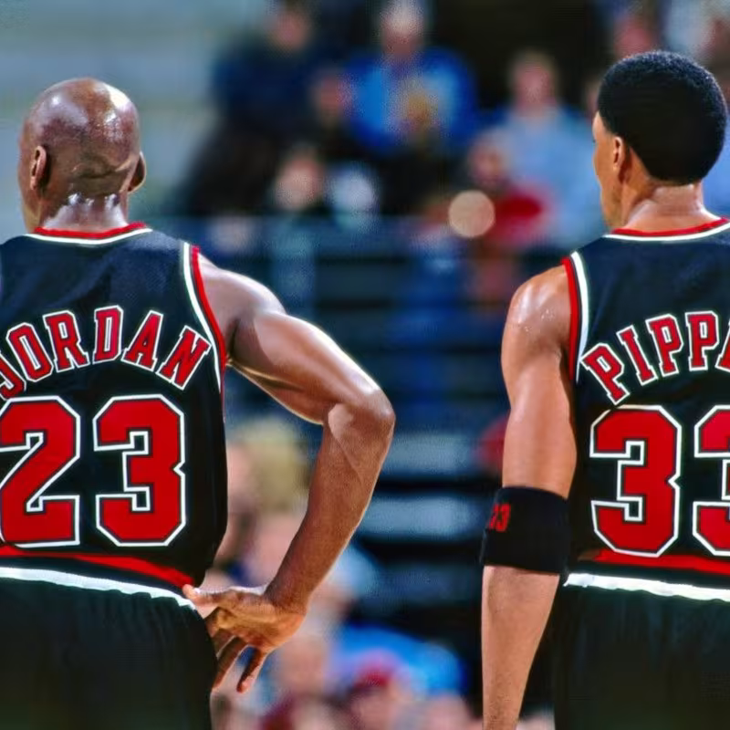 Michael Jordan with his sidekick Scottie Pippen