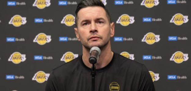 JJ Redick, Lakers' coach, very critical of the defeat against the Suns