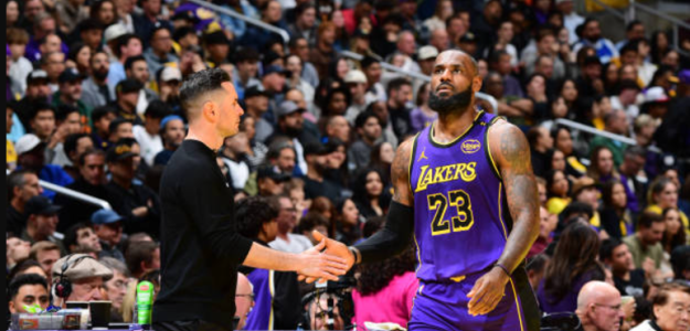 Los Angeles Lakers, sin rumbo. Foto: gettyimages