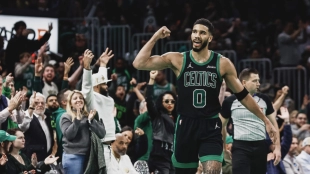 Boston Celtics acaba con la imbatibilidad de Cleveland Cavaliers: ¡la NBA está preciosa!