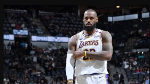 Lebron James y un idilio jamás visto con el triple-doble