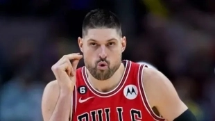 The Bulls lower Nikola Vucevic's price in the market due to the lack of offers