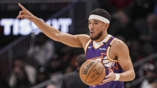 Devin Booker, la superestrella con la que los Houston Rockets quieren aspirar al anillo